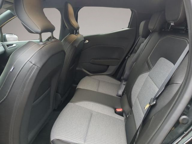 Renault Clio (11/2025, Benzin)