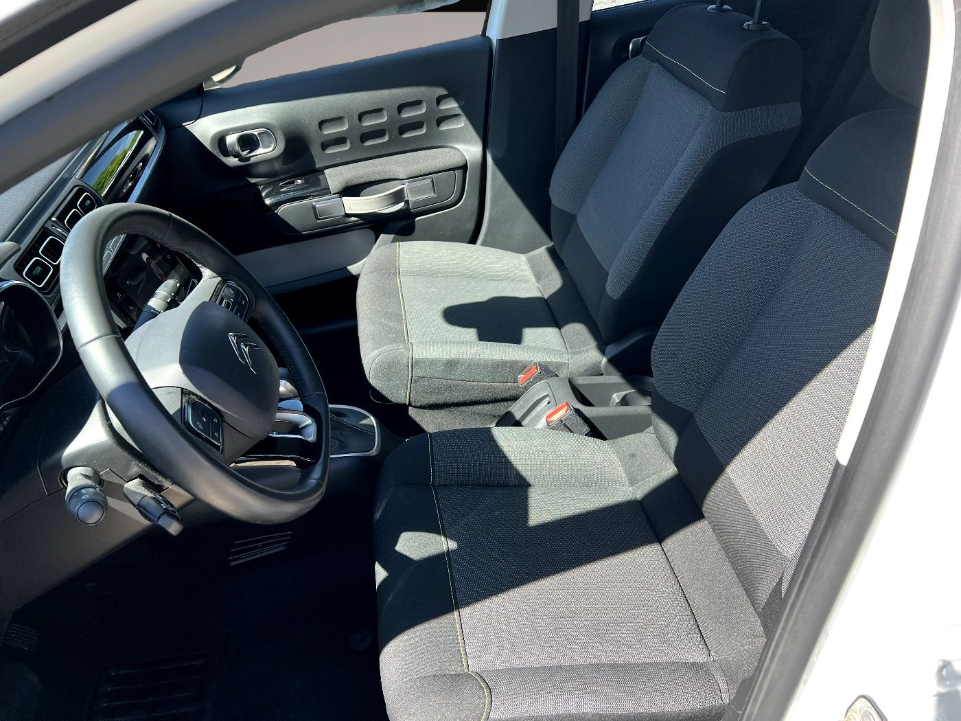 Citroen C3 (01/2022, Benzin)