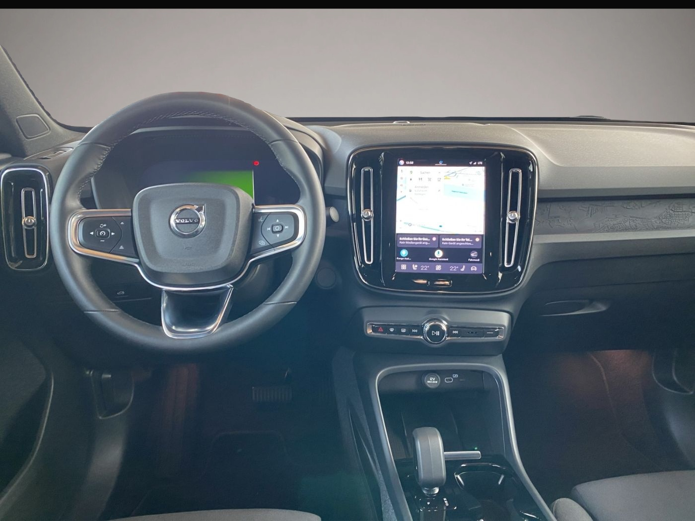Volvo C40 (07/2023, ELECTRIC)
