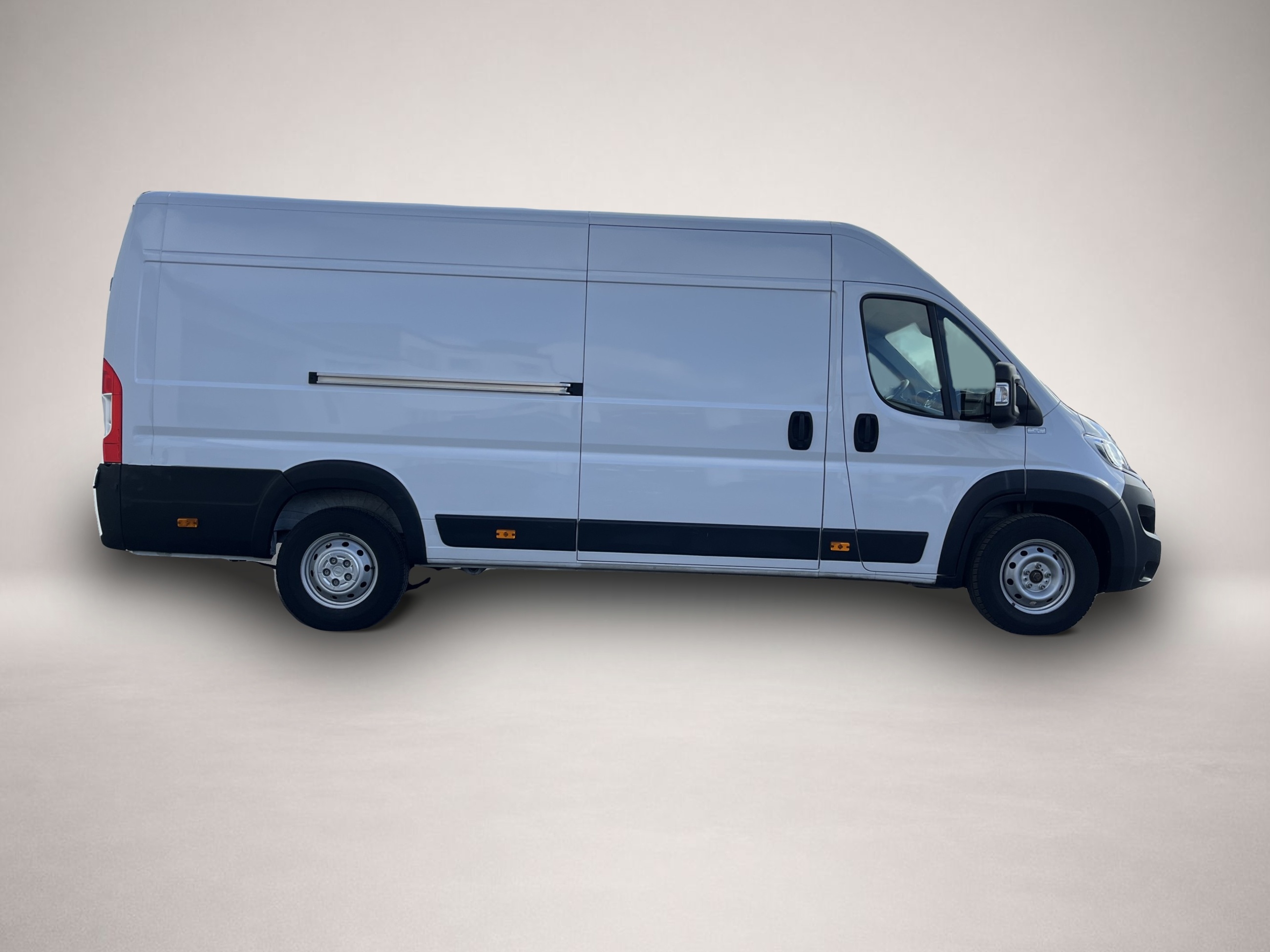Opel Movano (06/2024, Diesel)