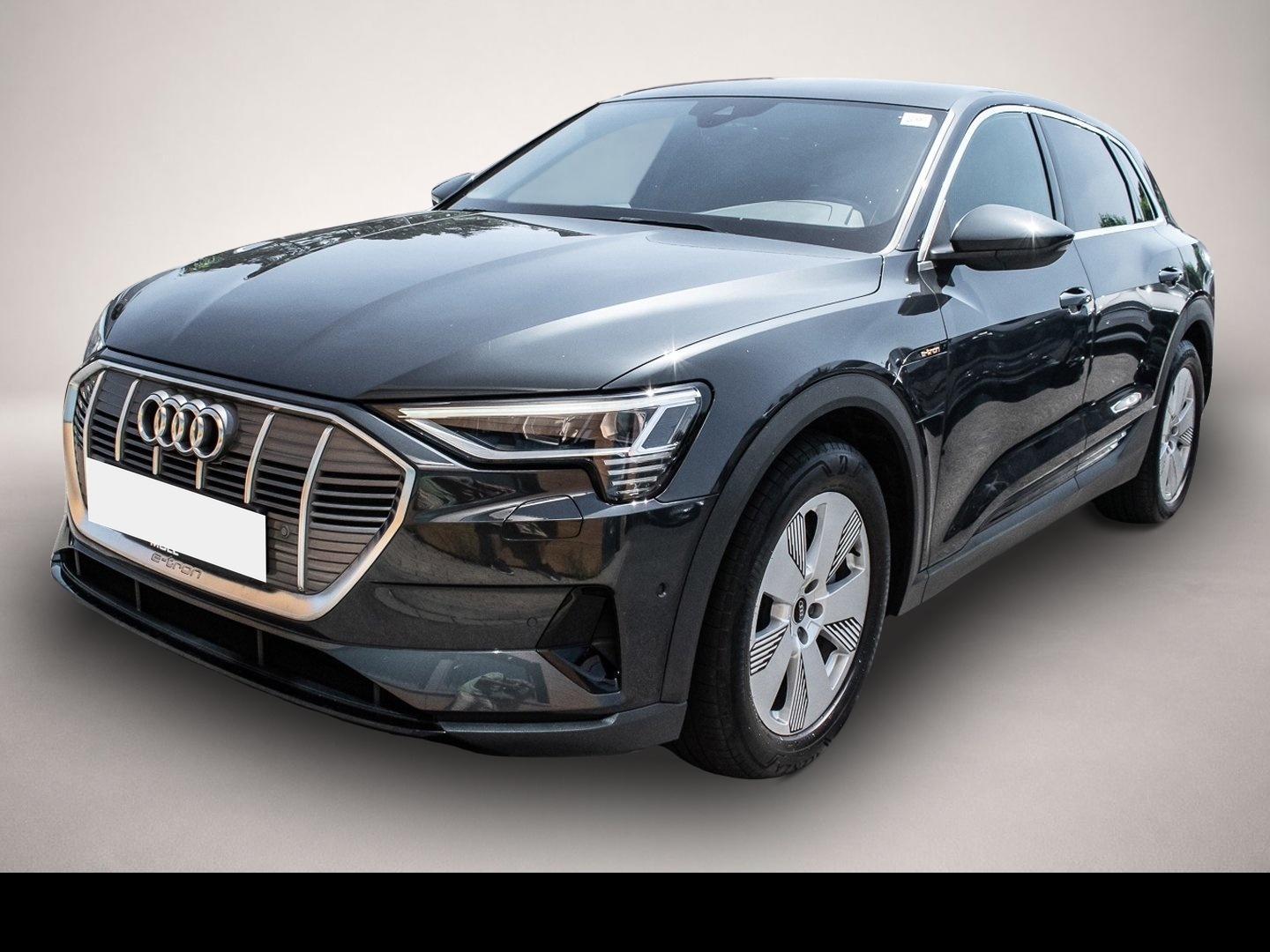 Audi quattro (06/2022, ELECTRIC)