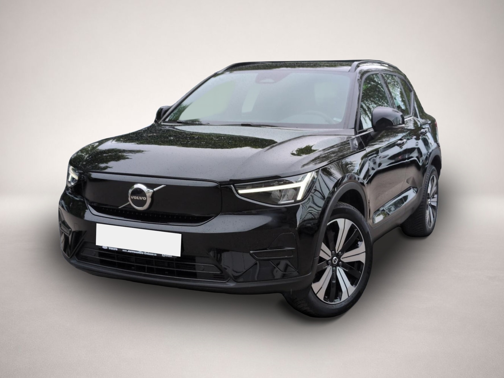 Volvo XC40 (12/2022, ELECTRIC)