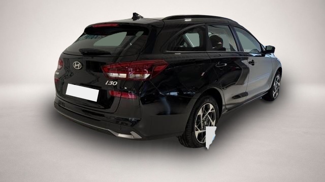 Hyundai i30 (11/2025, Benzin)