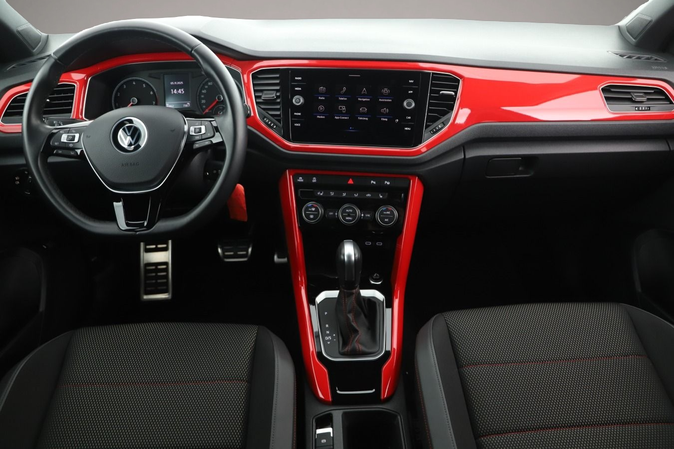 Volkswagen T-Roc (06/2021, Benzin)