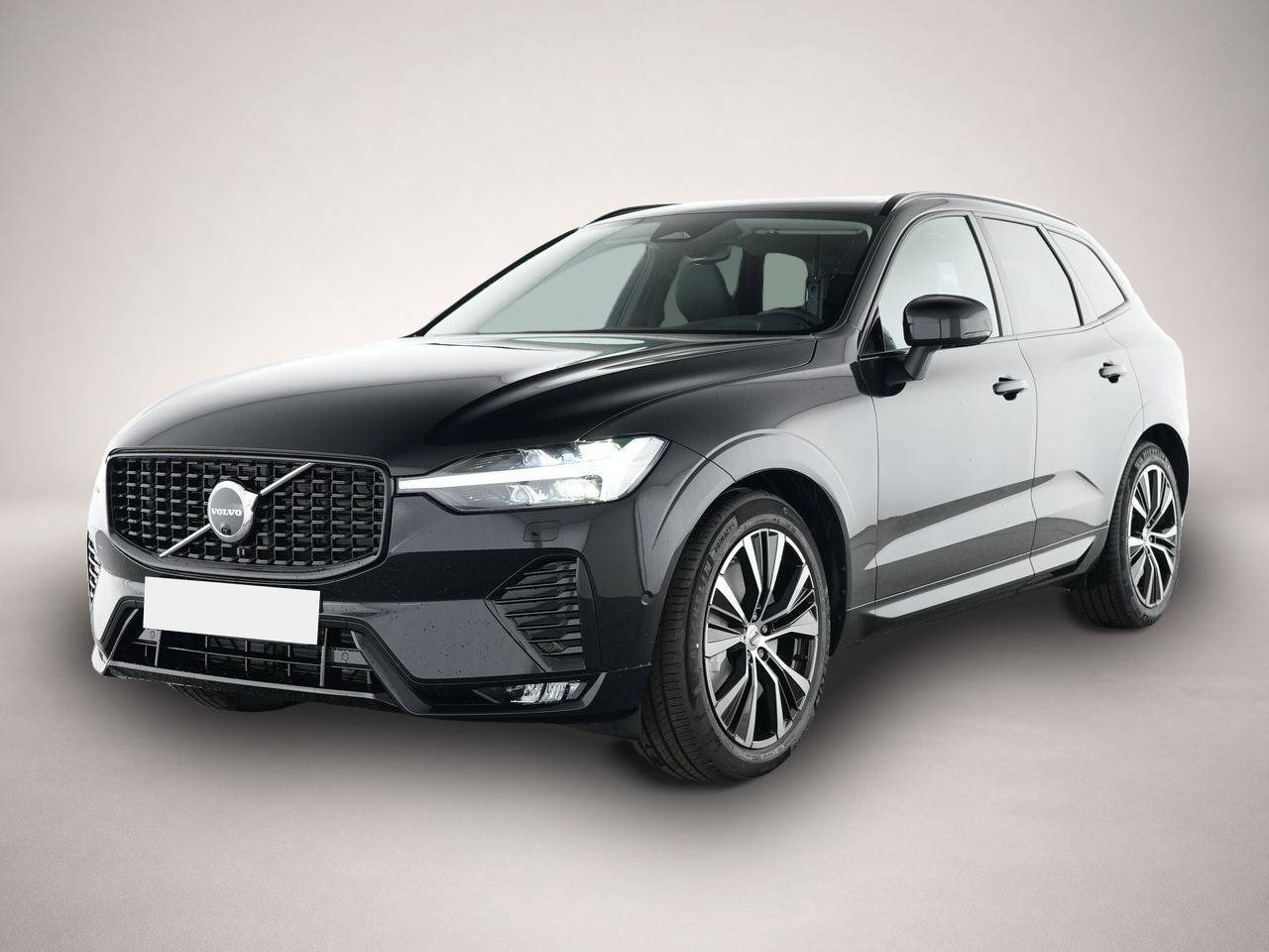 Volvo XC60 (05/2025, Benzin)