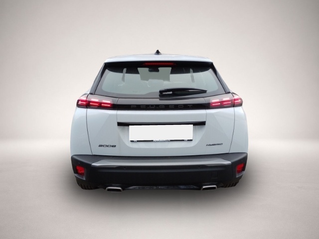 Peugeot 2008 (06/2025, Benzin)