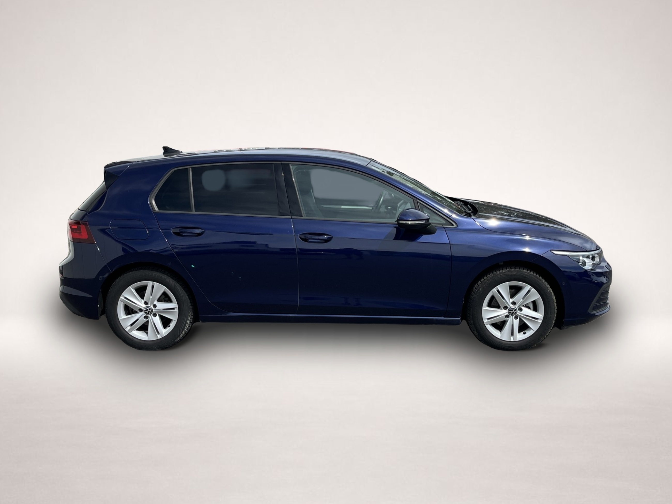 Volkswagen Golf (04/2021, Benzin)