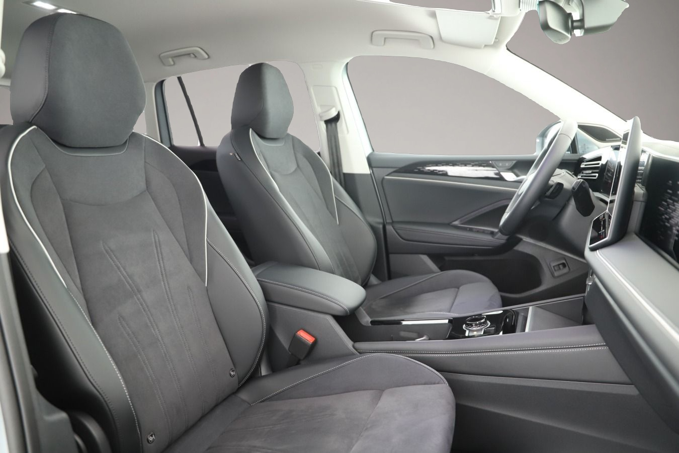 Volkswagen Tiguan (08/2025, )