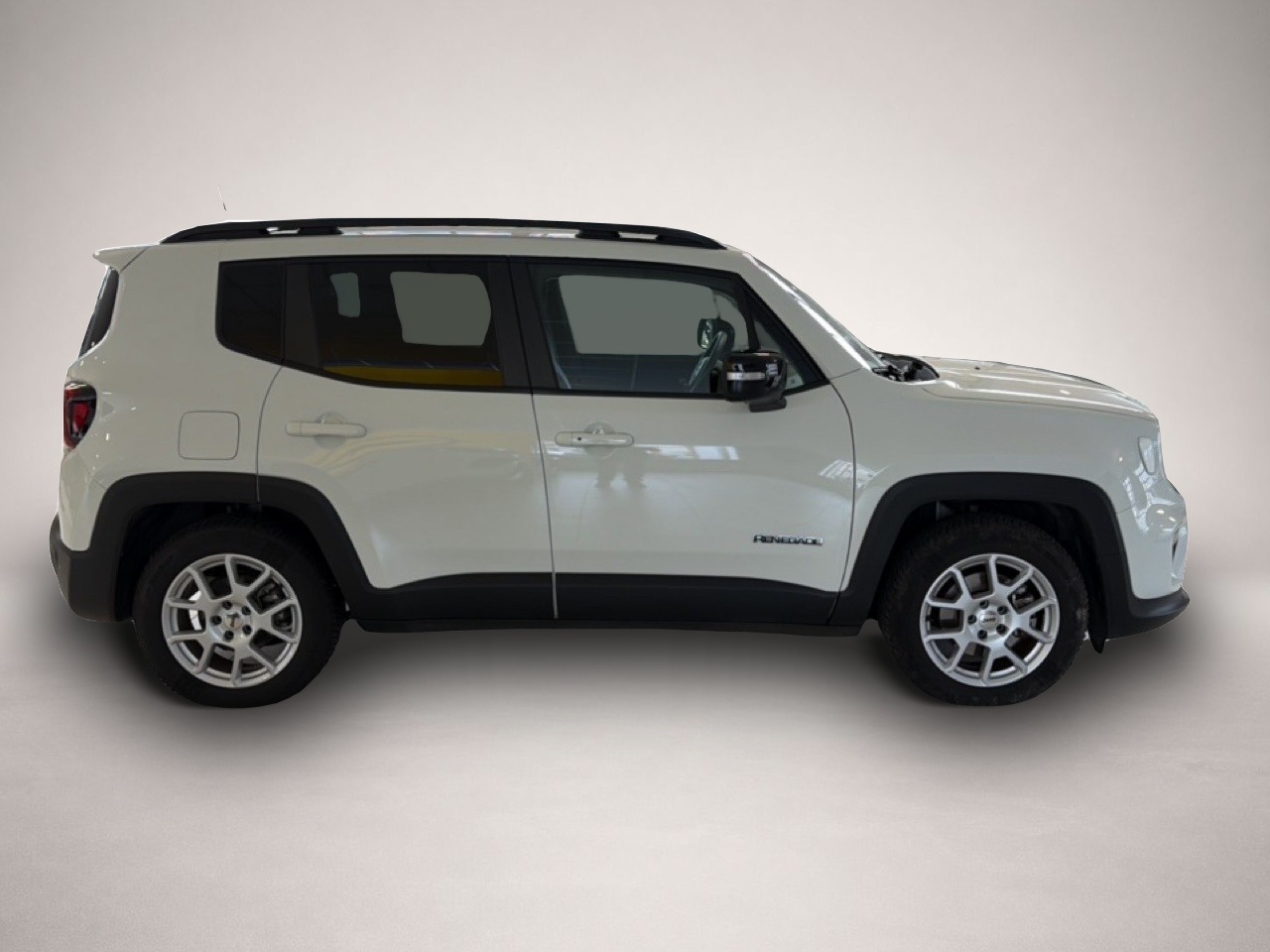 Jeep Renegade (10/2023, Benzin)