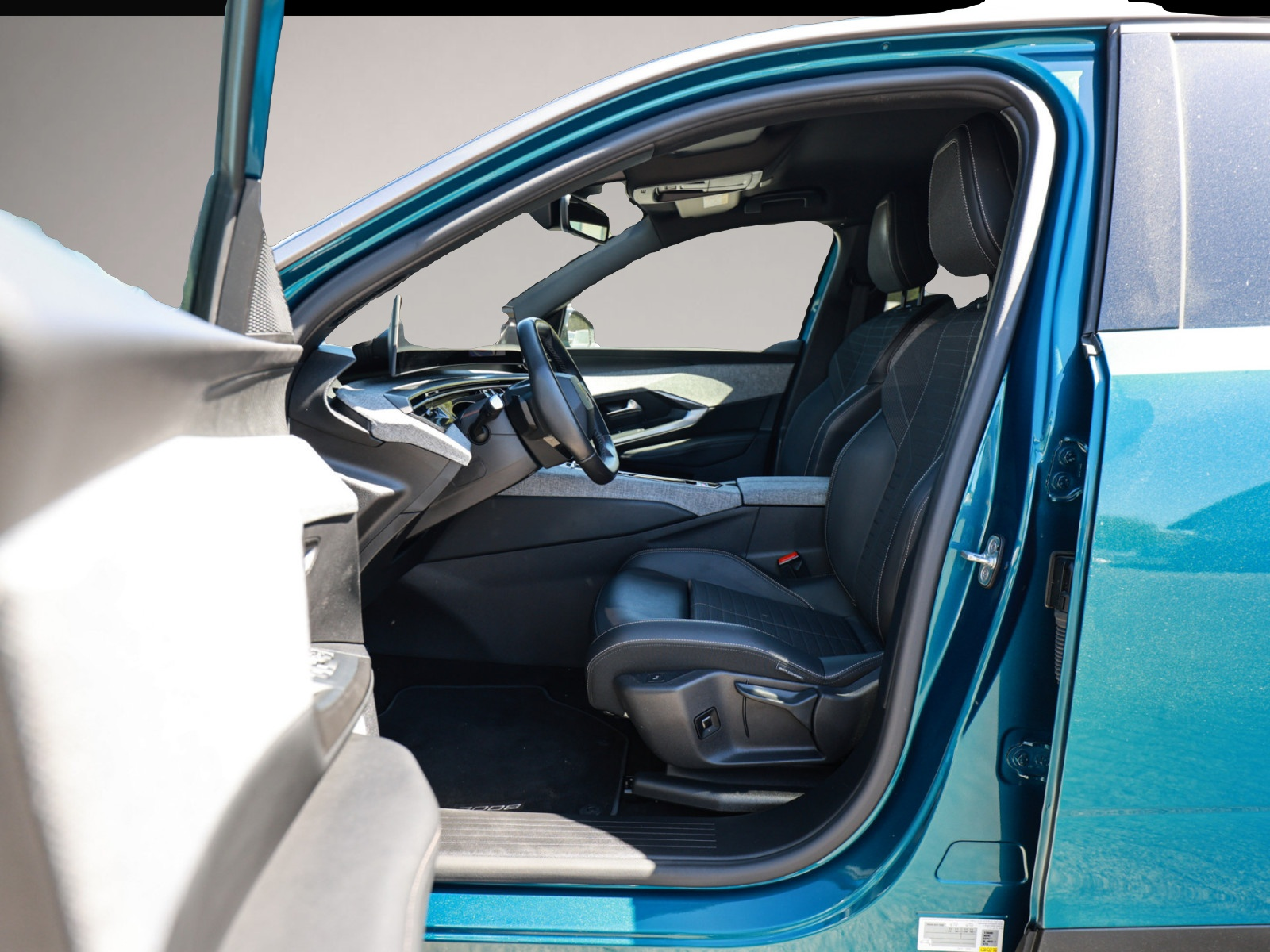 Peugeot 3008 (08/2024, Benzin)