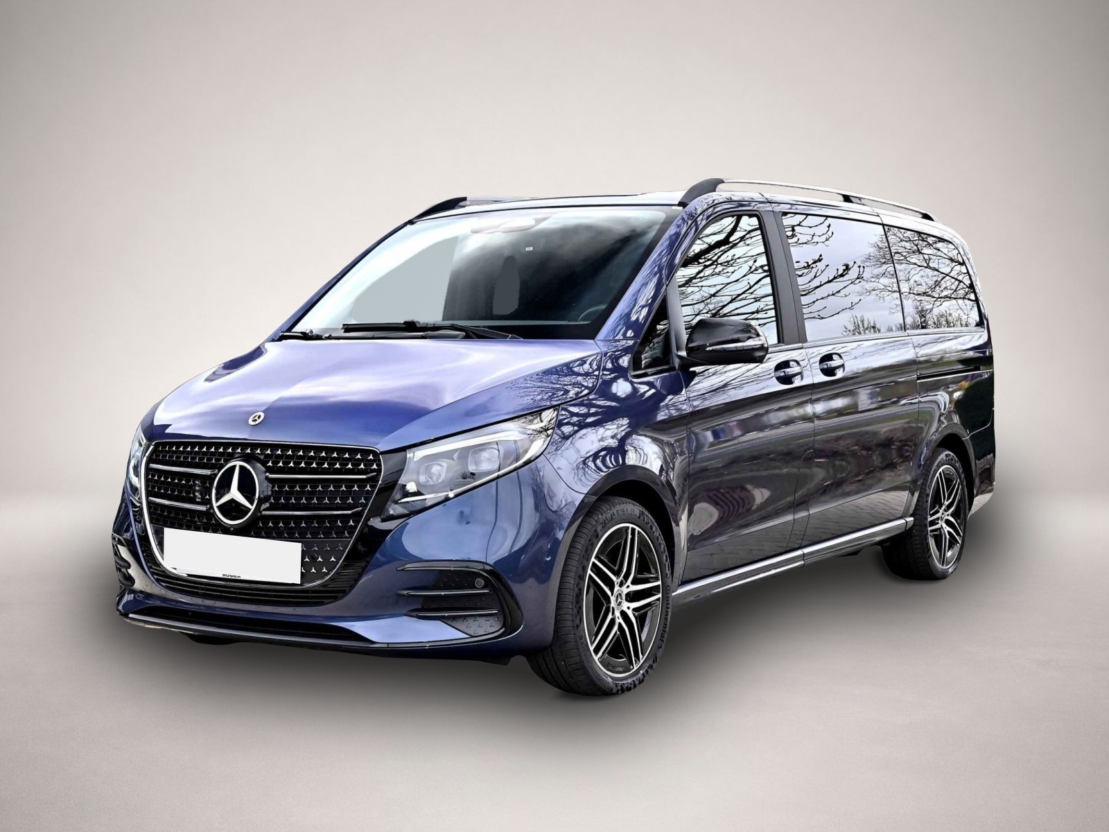 Mercedes-Benz V 300 (06/2025, Diesel)