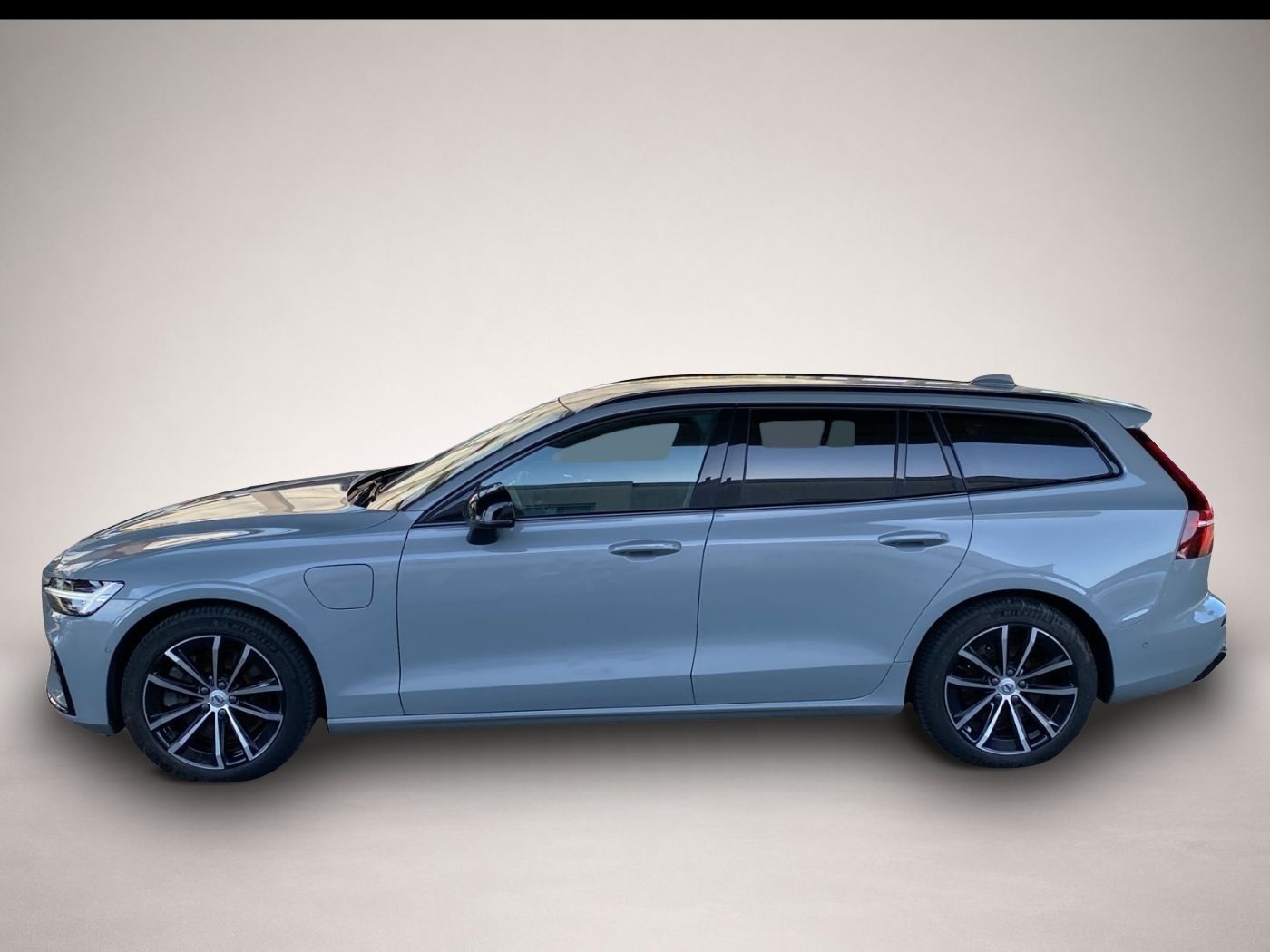 Volvo V60 (08/2024, )
