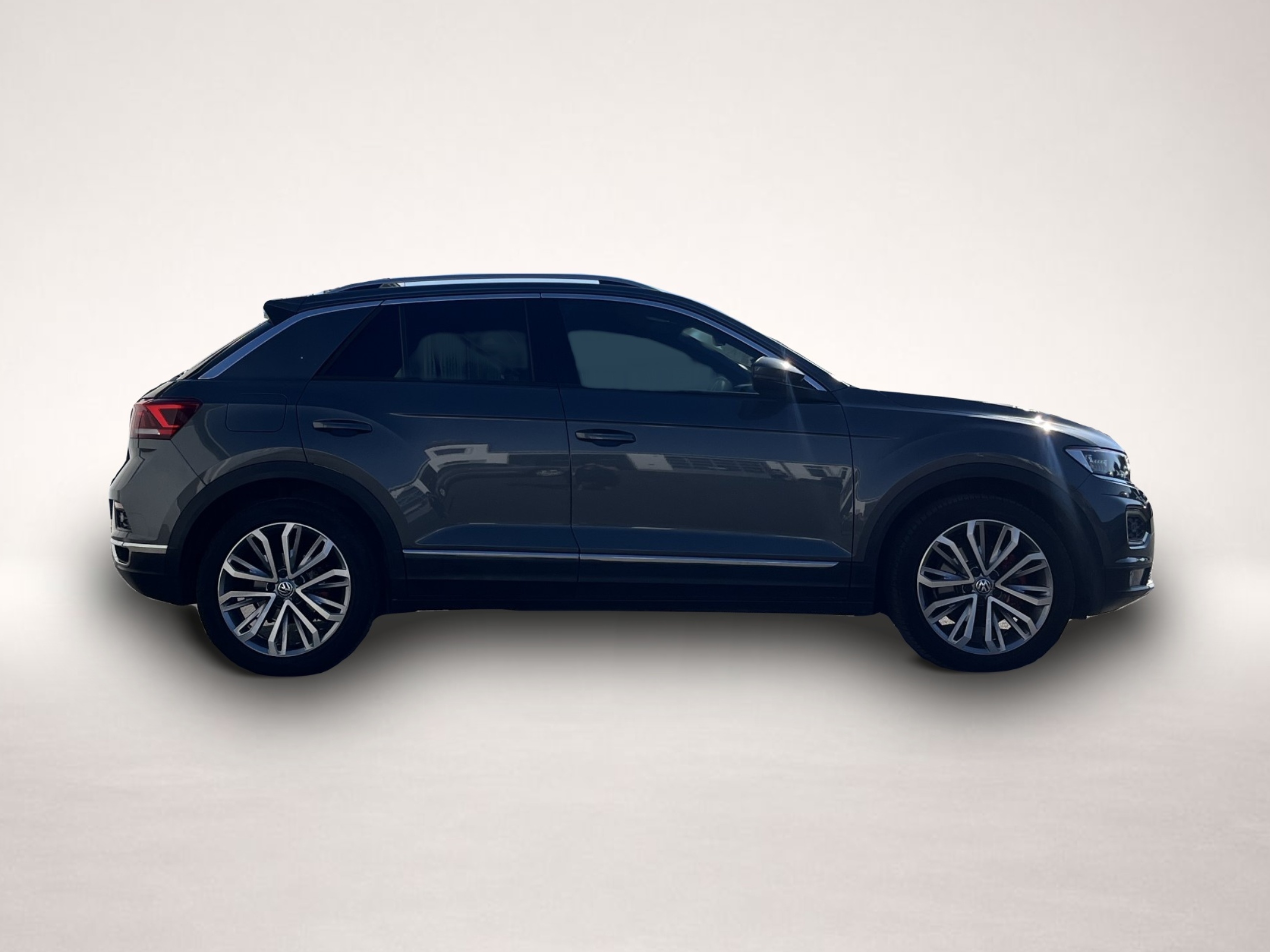 Volkswagen T-Roc (10/2018, Benzin)