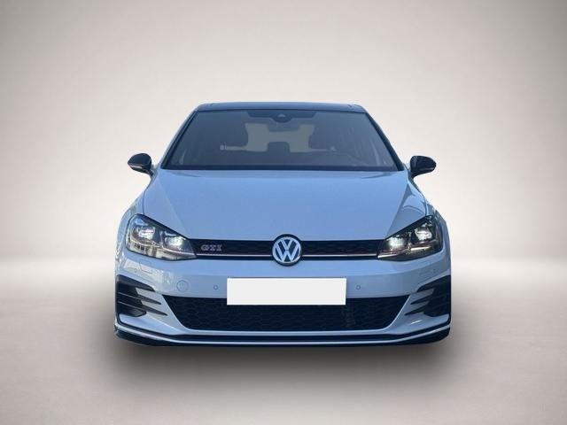 Volkswagen Golf (05/2019, Benzin)