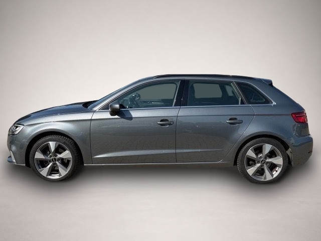 Audi A3 (07/2018, Benzin)