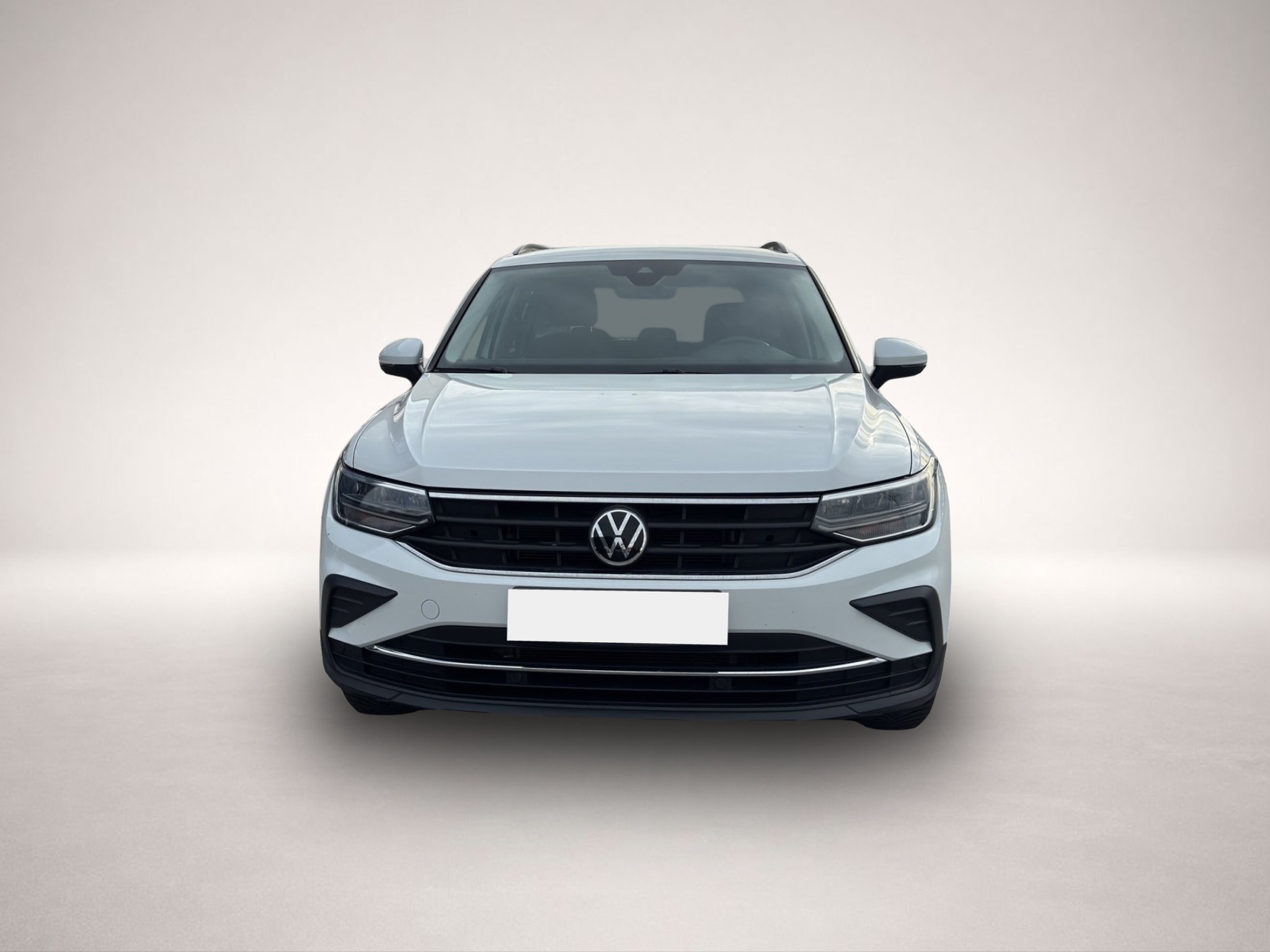Volkswagen Tiguan (03/2021, Benzin)