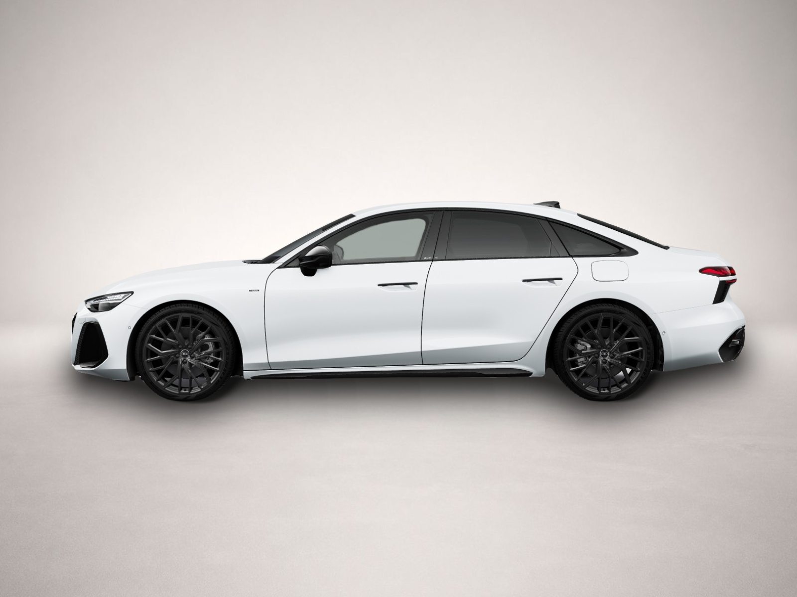 Audi quattro (05/2026, Hybrid (Benzin/Elektro))