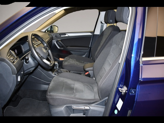 Volkswagen Tiguan Allspace (09/2022, Benzin)