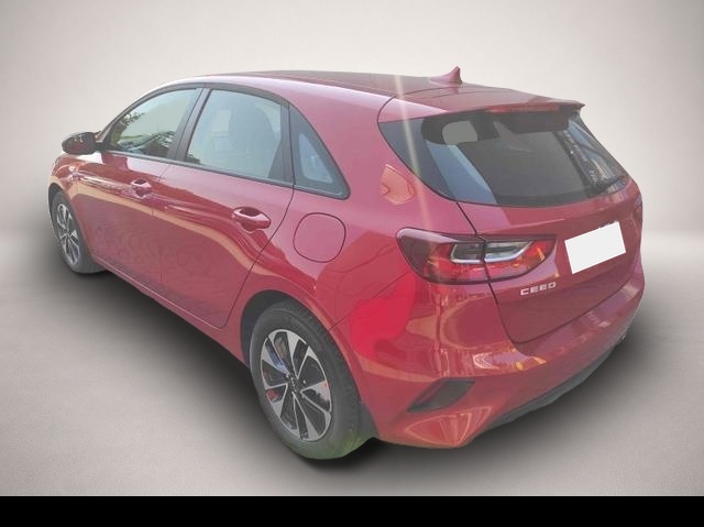 KIA cee'd / Ceed (03/2026, Benzin)