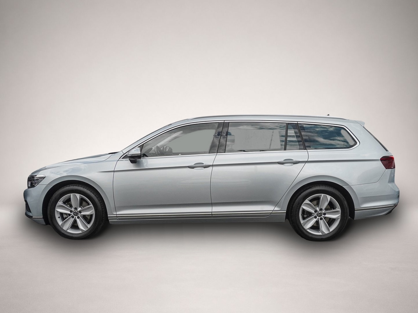 Volkswagen Passat Variant (02/2024, Benzin)