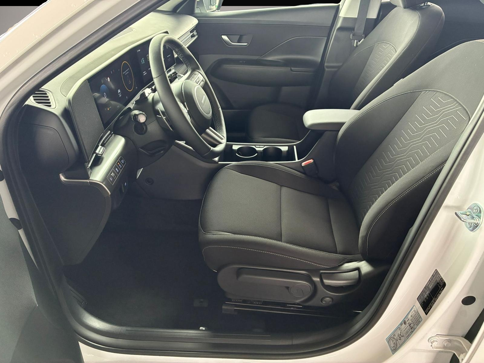 Hyundai KONA (09/2025, Benzin)