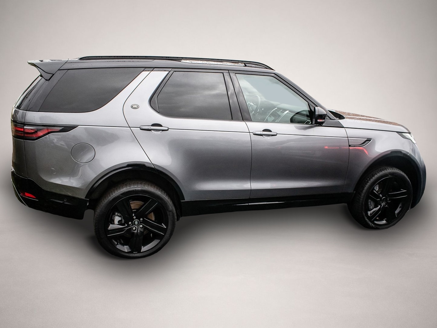 Land-Rover Discovery (10/2024, )