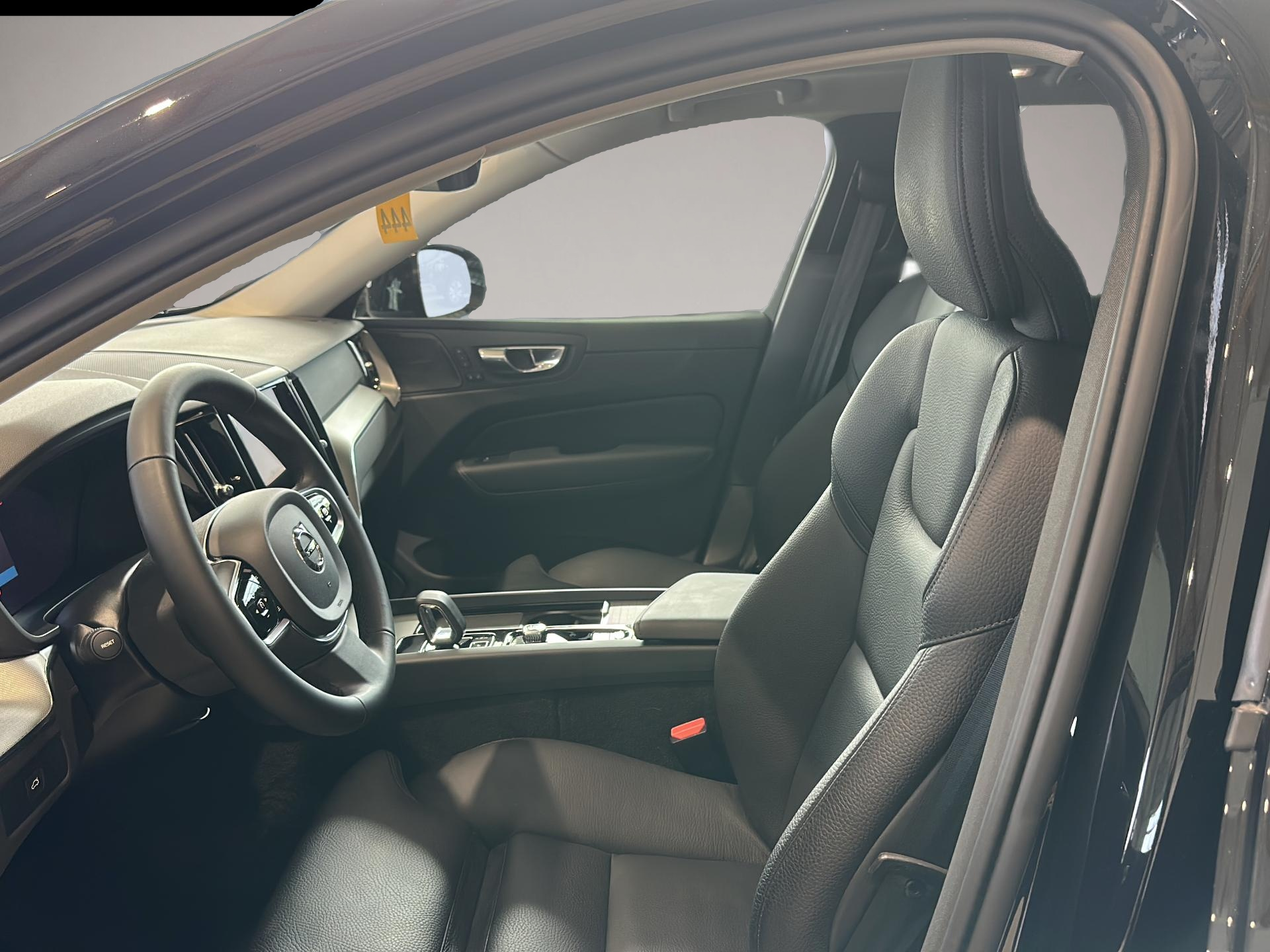 Volvo XC60 (11/2023, Diesel)