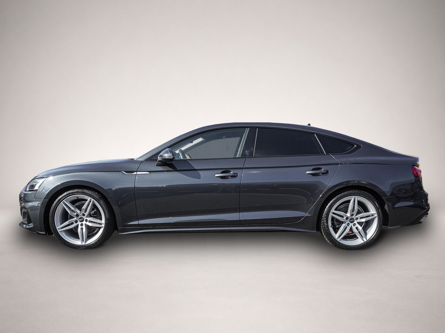 Audi A5 (06/2022, )