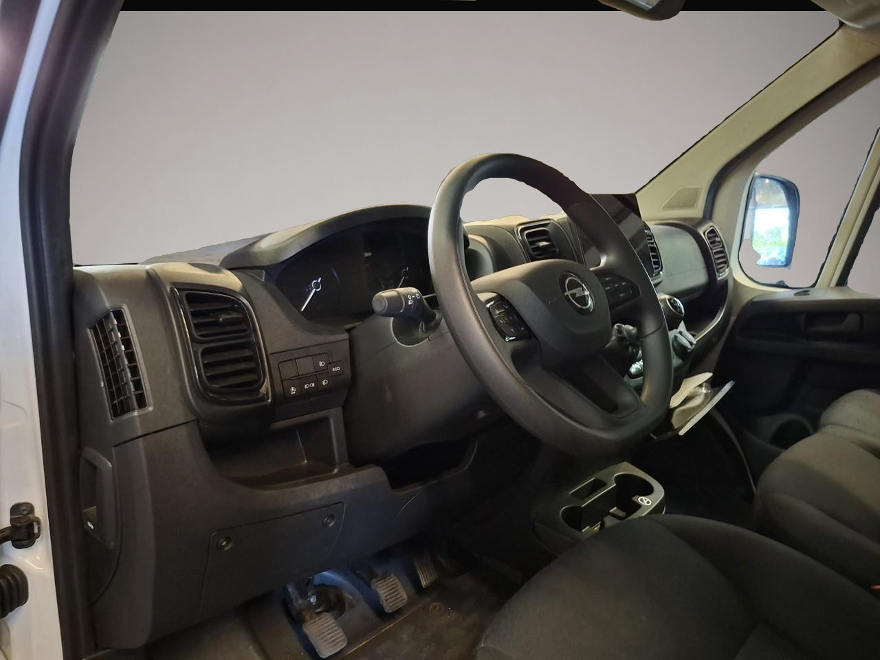 Opel Movano (08/2025, Diesel)