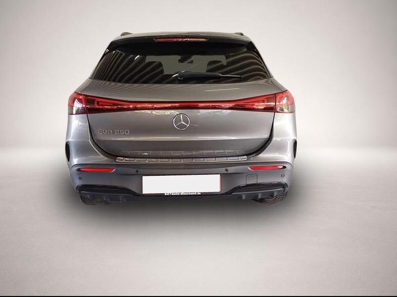 Mercedes-Benz EQA (11/2021, ELECTRIC)