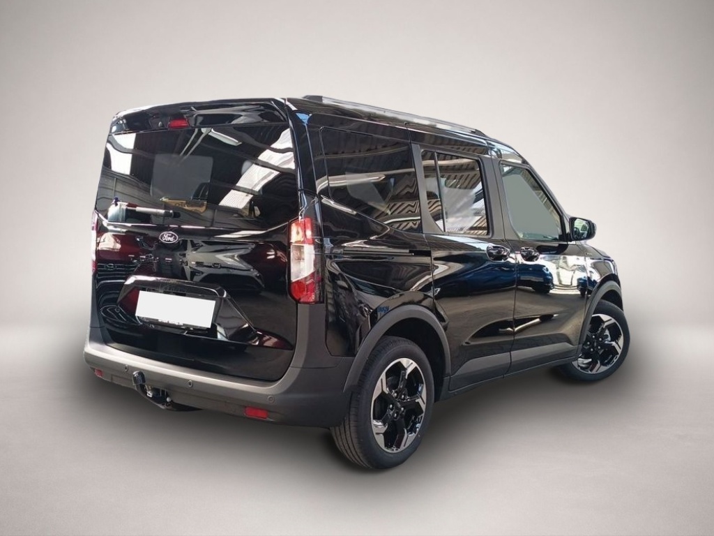Ford Tourneo Courier (02/2026, Benzin)
