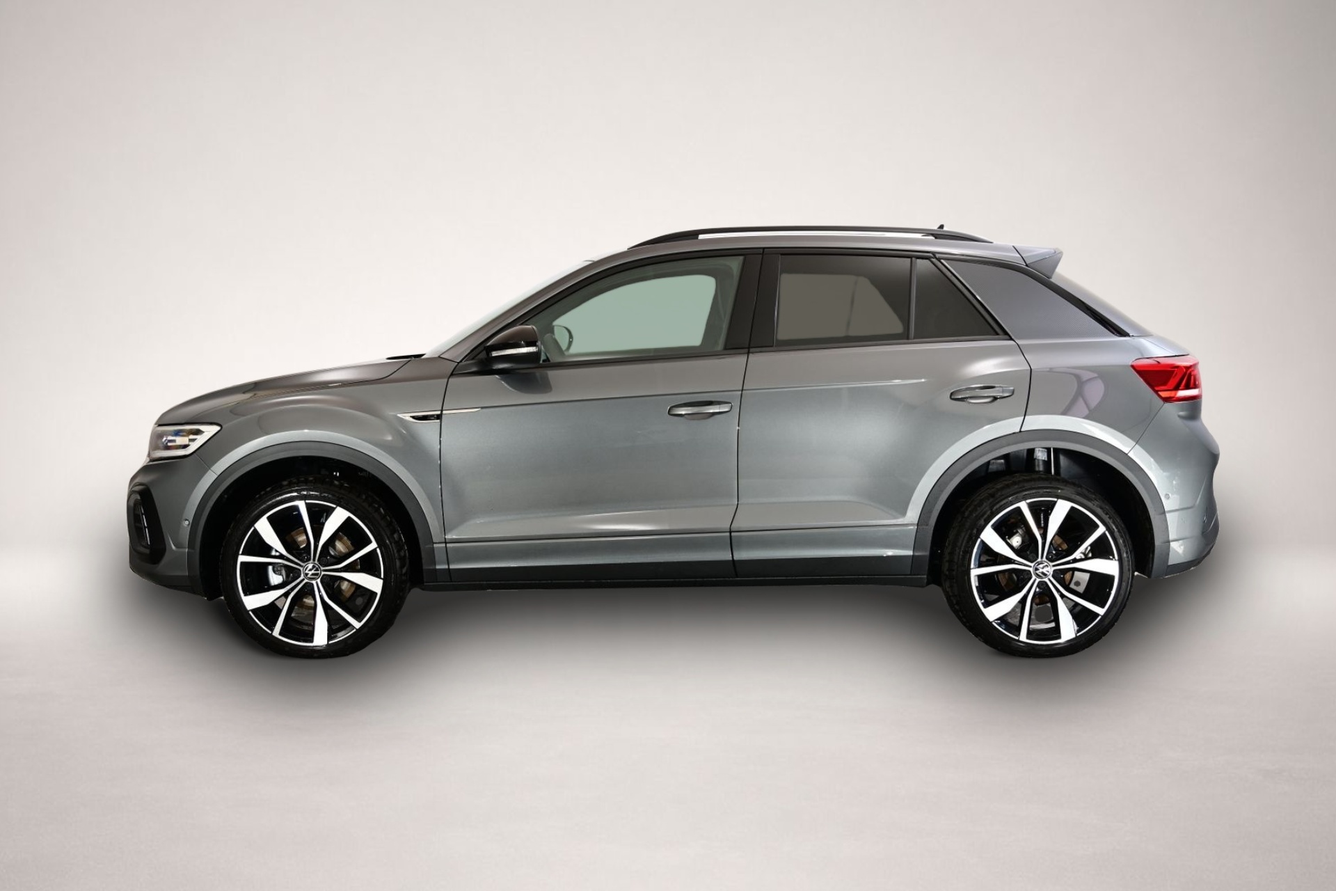 Volkswagen T-Roc (06/2026, Benzin)