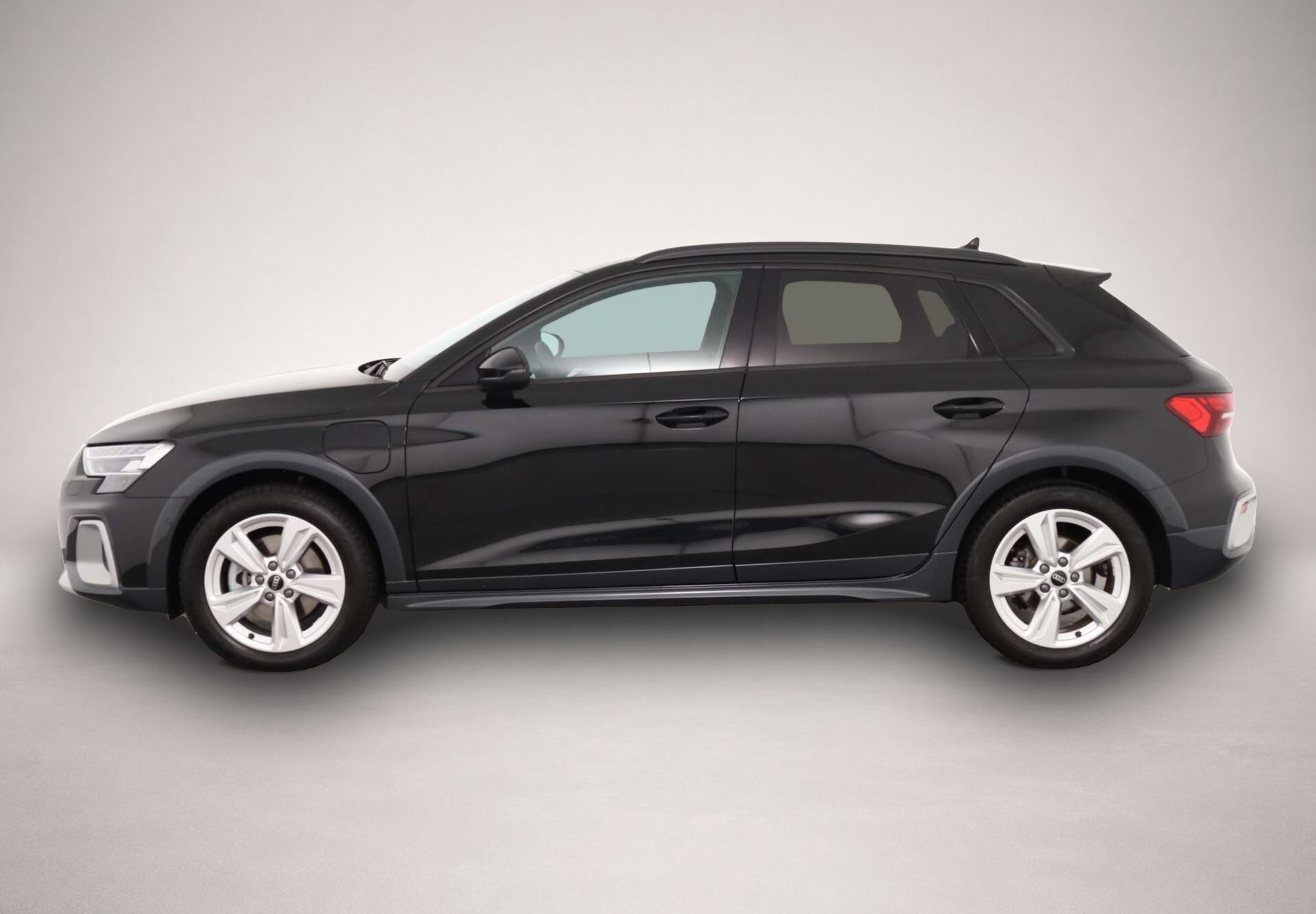 Audi A3 (09/2025, Hybrid (Benzin/Elektro))