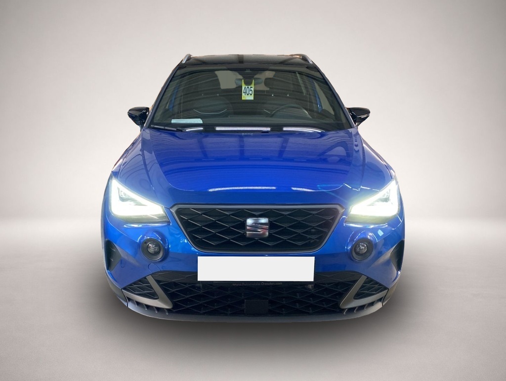 Seat Arona (03/2025, Benzin)