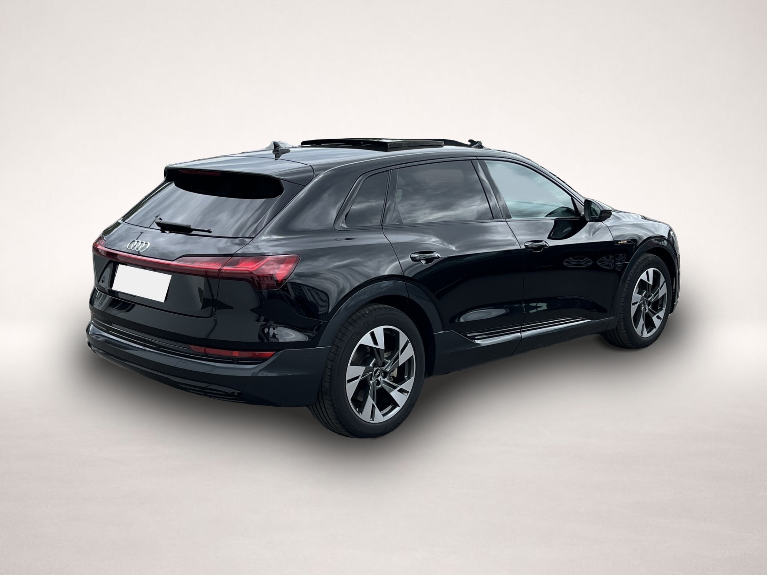 Audi e-tron (11/2022, ELECTRIC)