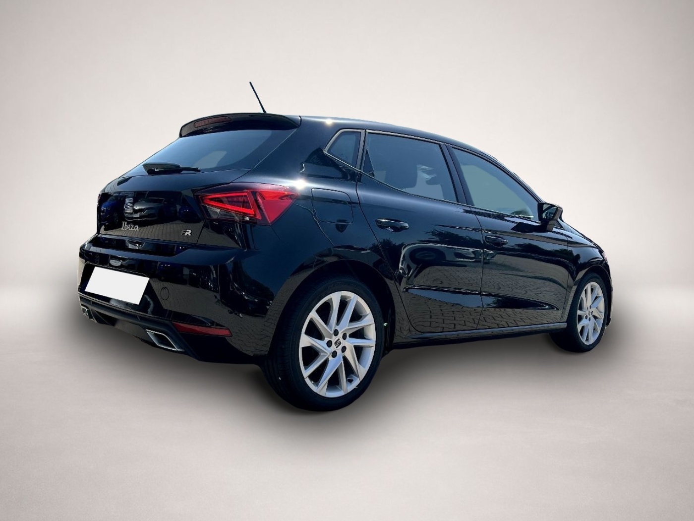 Seat Ibiza (06/2022, Benzin)