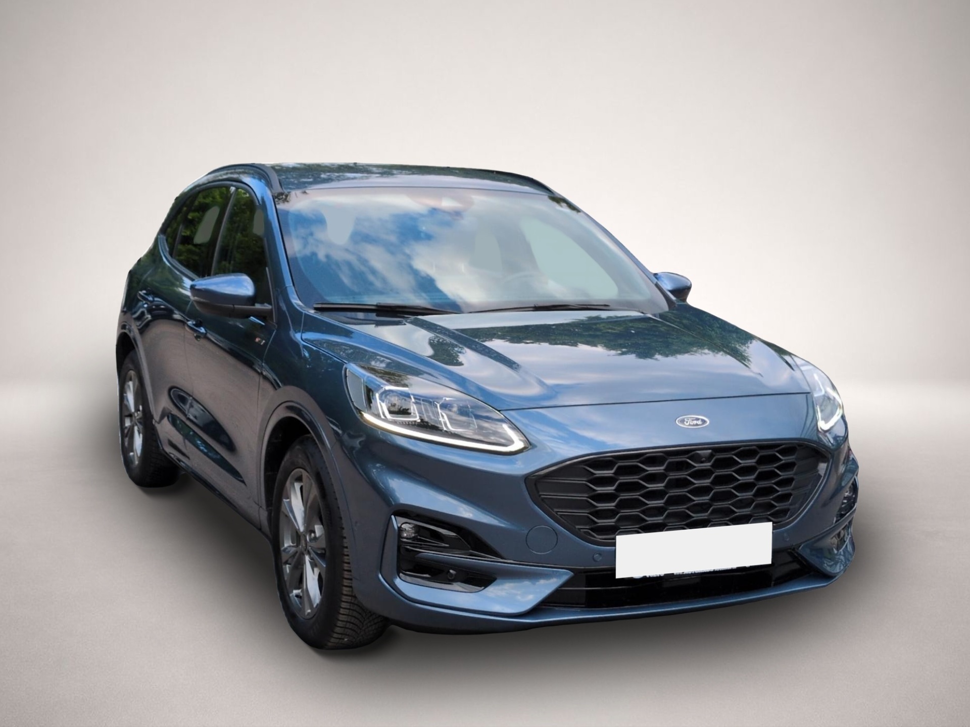 Ford Kuga (09/2023, Benzin)