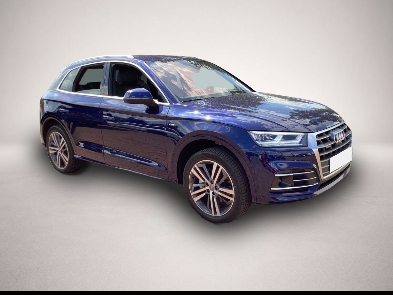 Audi quattro (05/2017, Benzin)