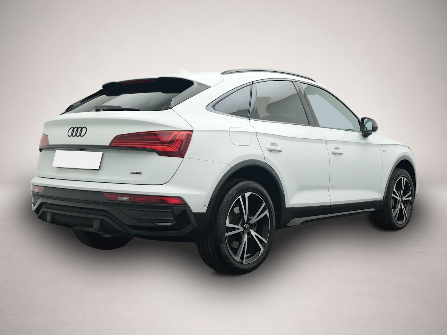 Audi quattro (08/2024, Benzin)