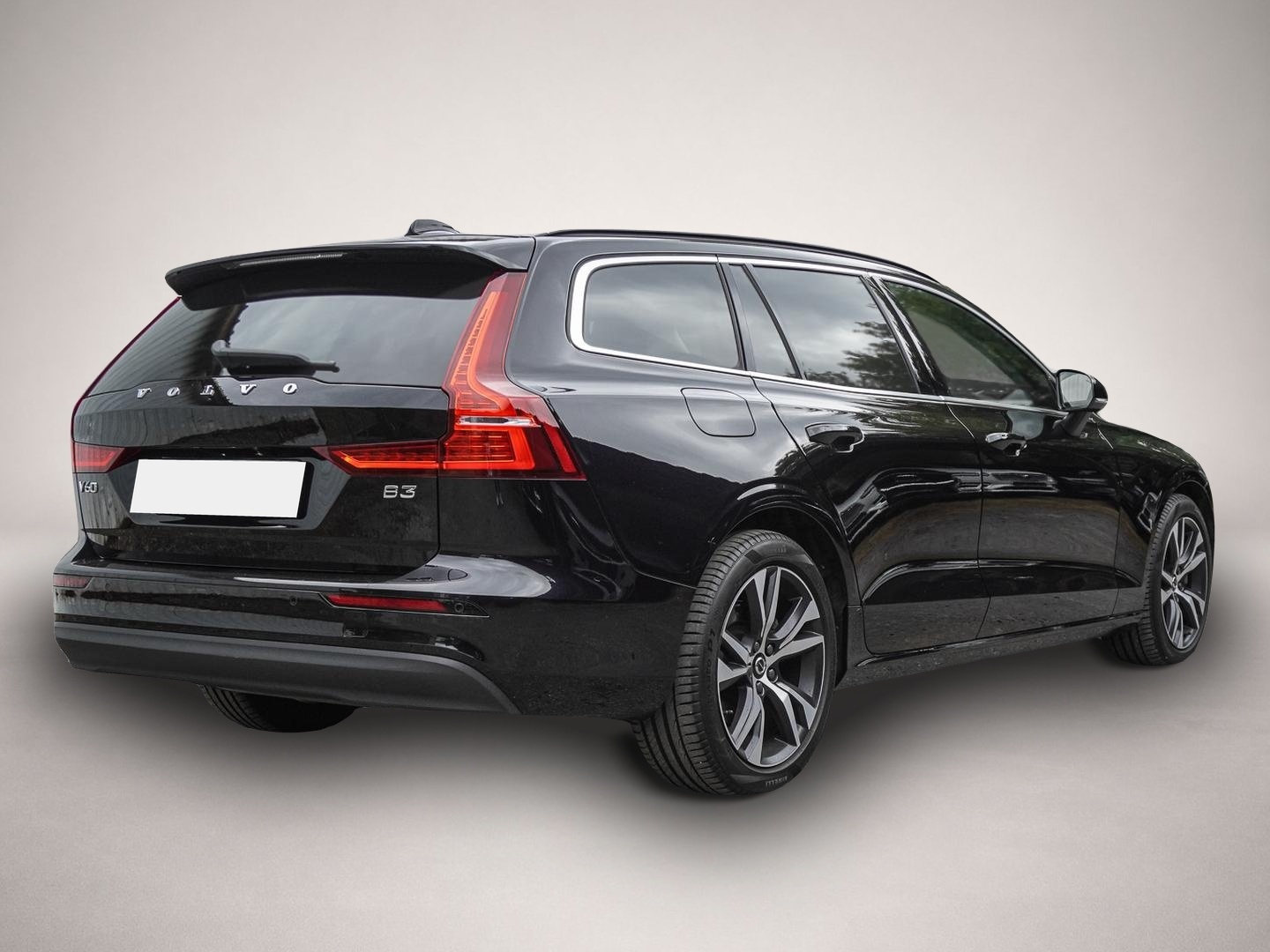 Volvo V60 (06/2024, Benzin)