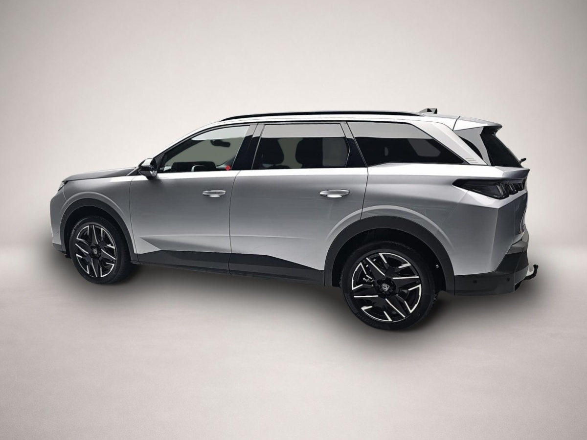 Peugeot 5008 (06/2025, Benzin)