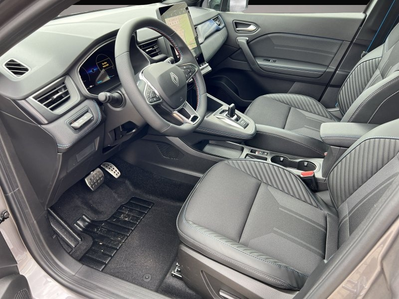 Renault Captur (04/2026, Hybrid (Benzin/Elektro))