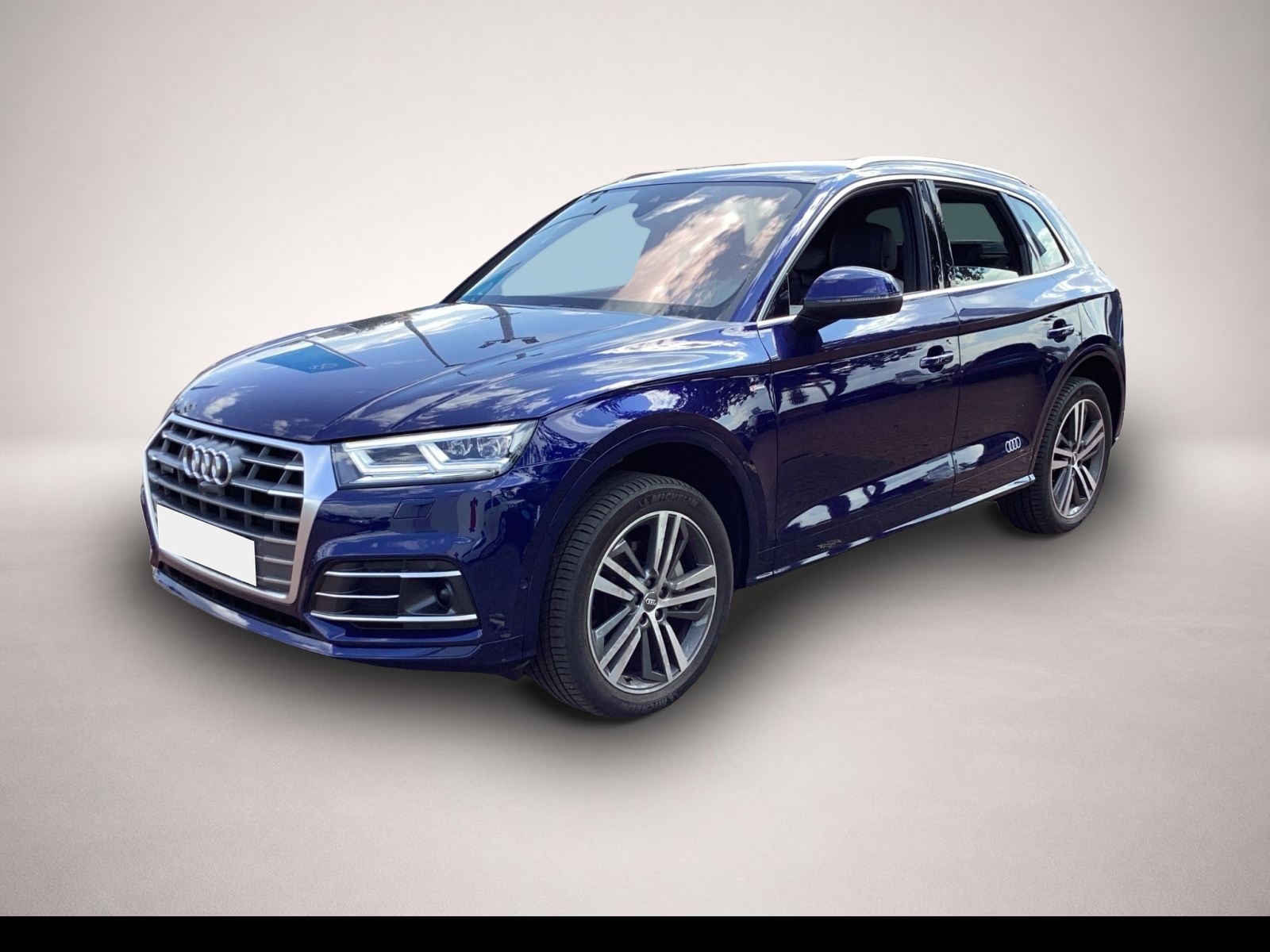 Audi quattro (05/2017, Benzin)