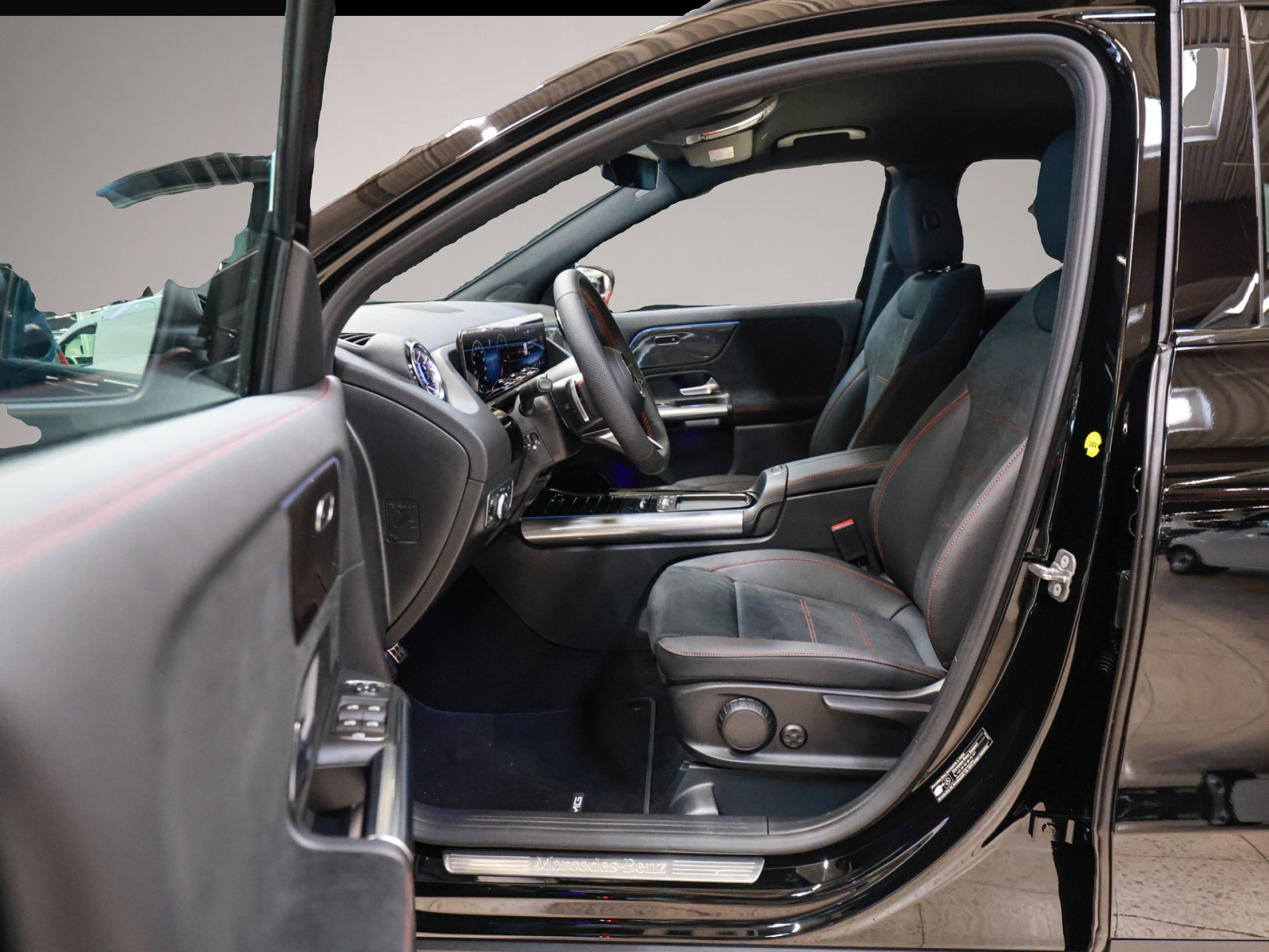 Mercedes-Benz GLA 200 (10/2025, Diesel)