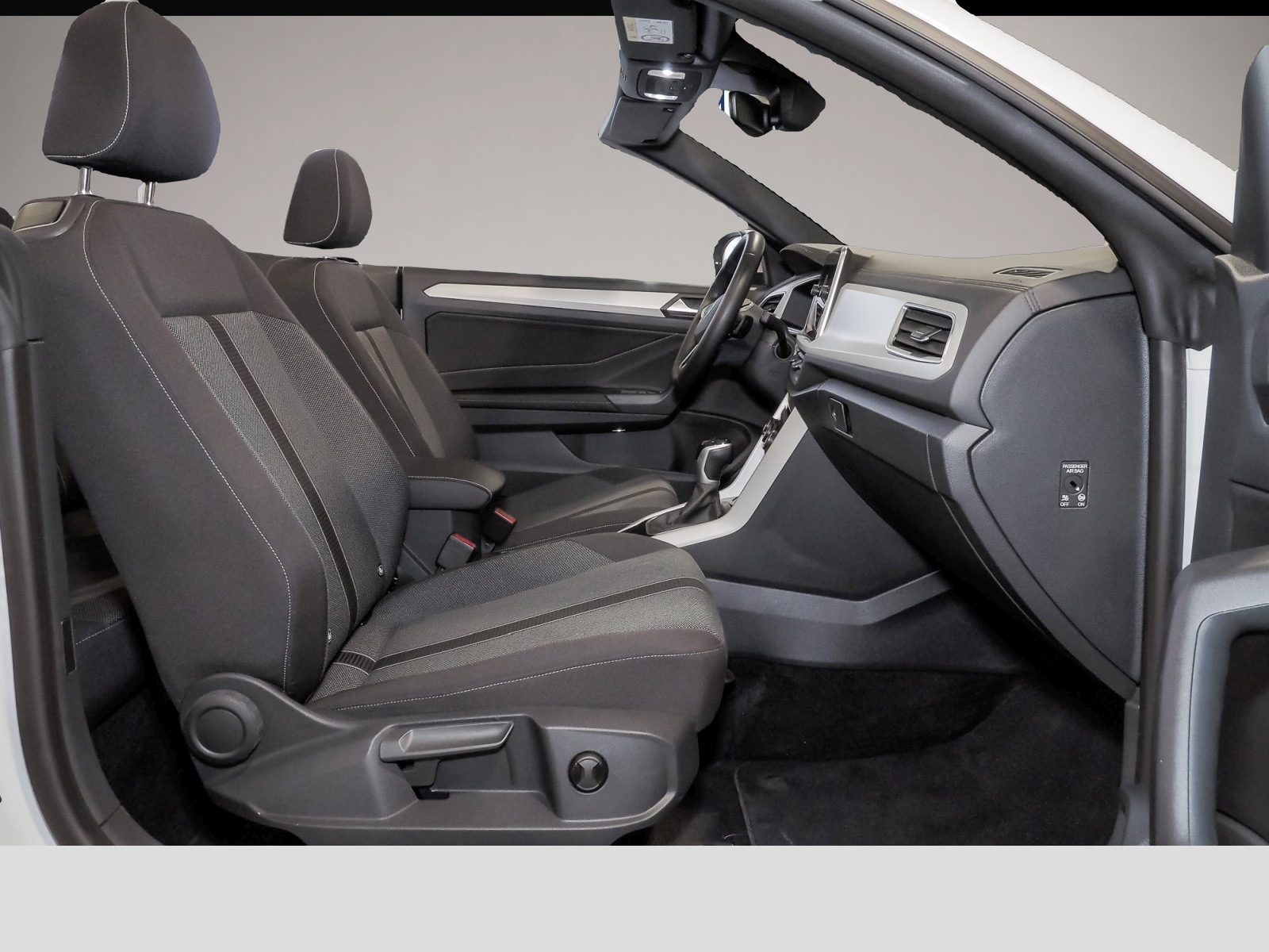 Volkswagen T-Roc (12/2022, Benzin)
