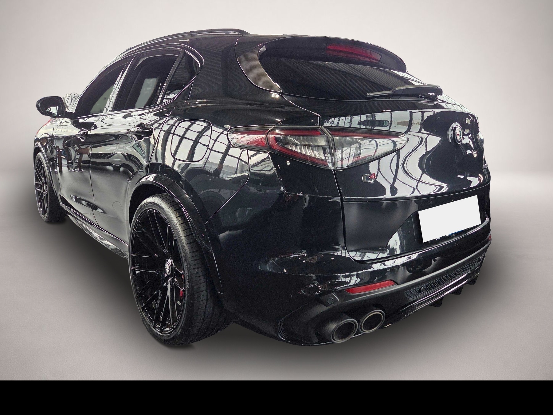 Alfa-Romeo Stelvio (12/2021, )