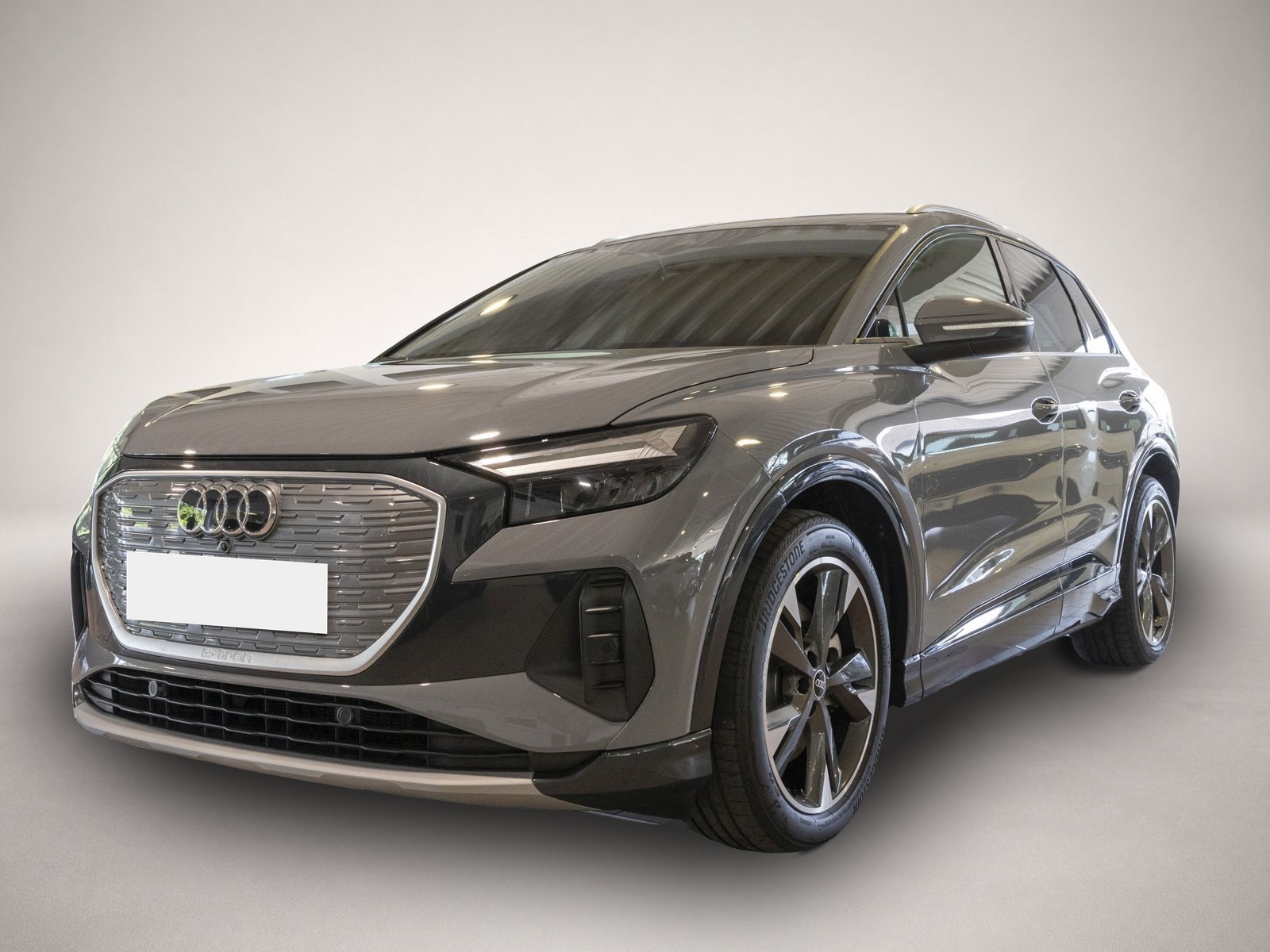 Audi Q4 e-tron (05/2023, ELECTRIC)