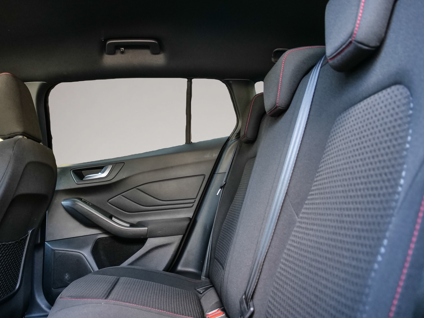 Ford Focus (01/2023, Benzin)