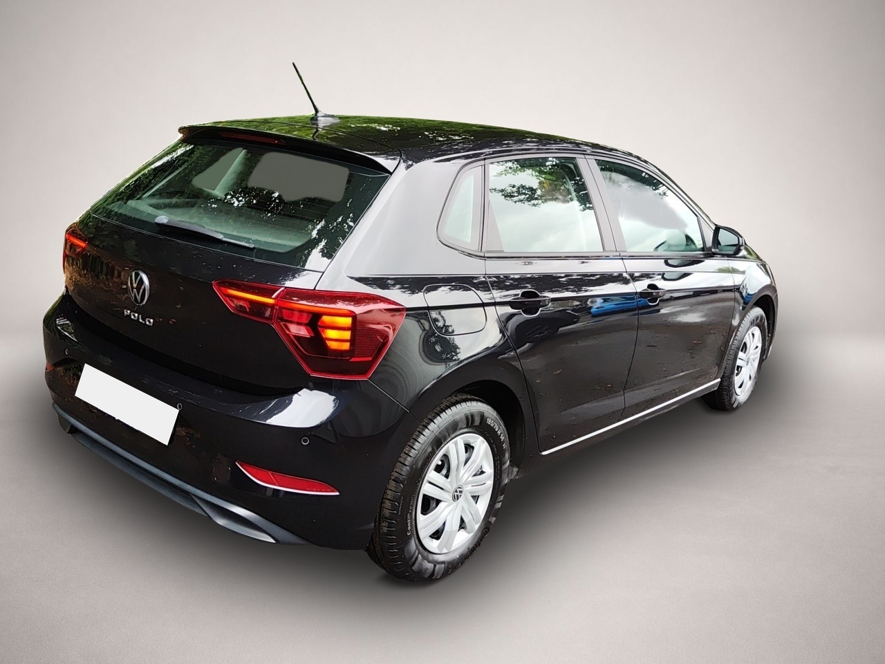 Volkswagen Polo (05/2022, Benzin)