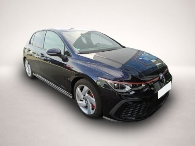 Volkswagen Golf (07/2022, Benzin)